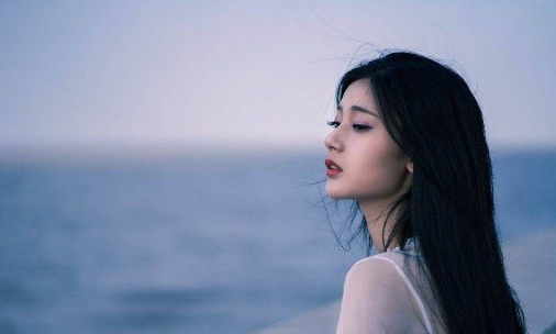 女子嫁给真爱，女方父母每年倒贴10万被嫌少（2023女方父母每年倒贴10万被嫌少）
